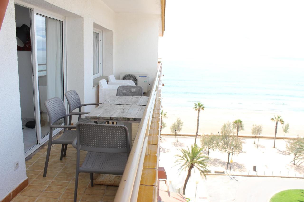 Beautiful Apartment In Front Of Beach, Pool, View Roses Exterior photo